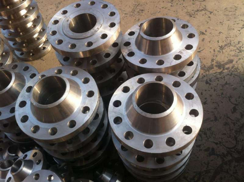 �������m